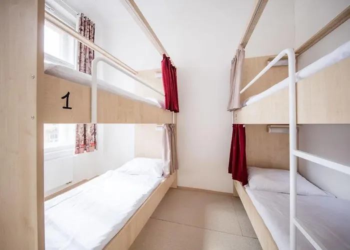 Post Albergue Praga